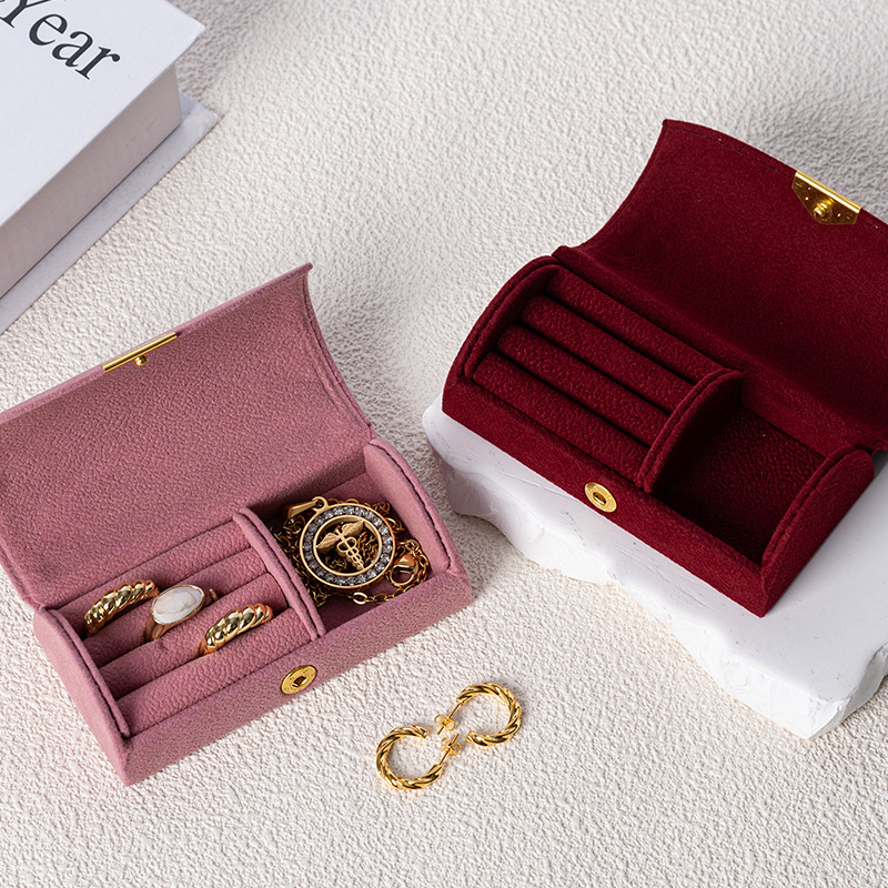 Gewölbte tragbare Schmuck-Aufb – Travel Accessories Display Bewertung und Preis